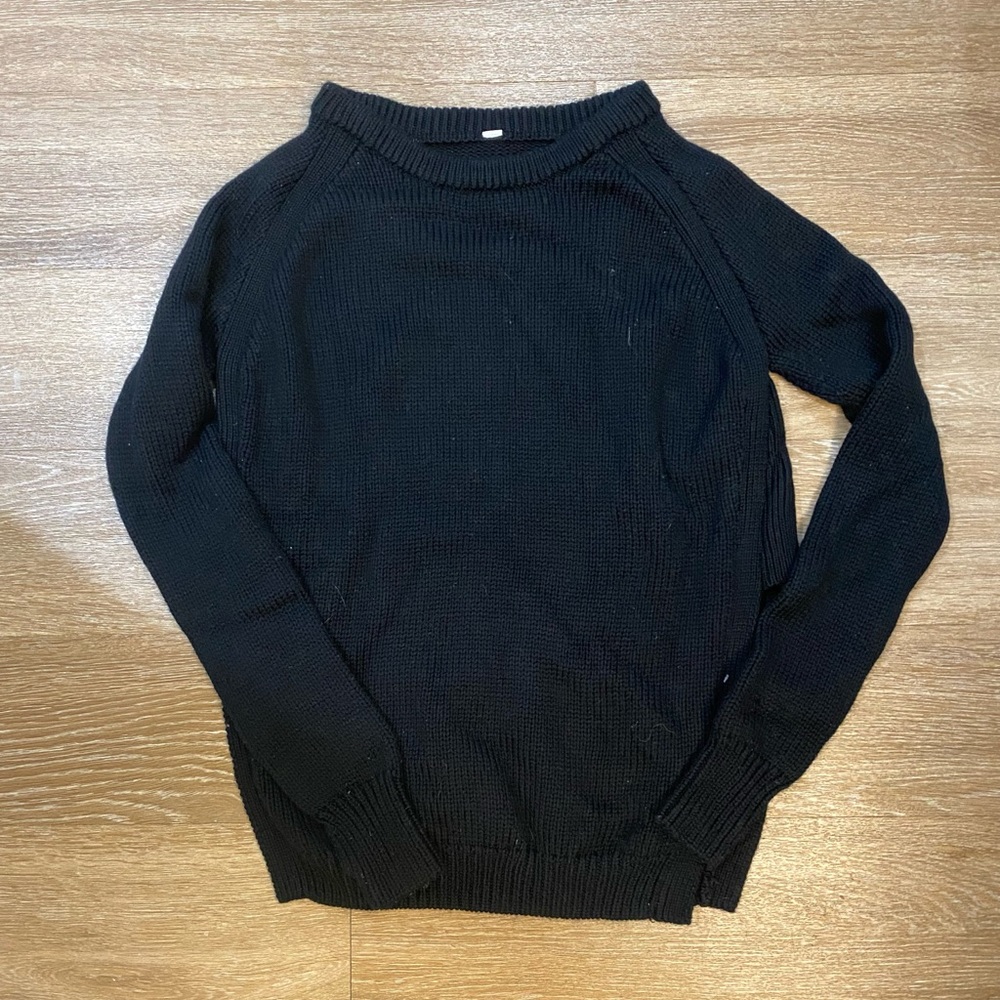 Lululemon sweater
